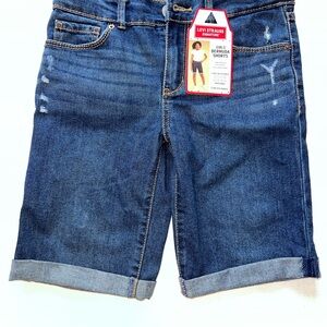 NWT Signature By Levi Strauss & Co Girls Denim Bermuda Shorts Size 10 Regular